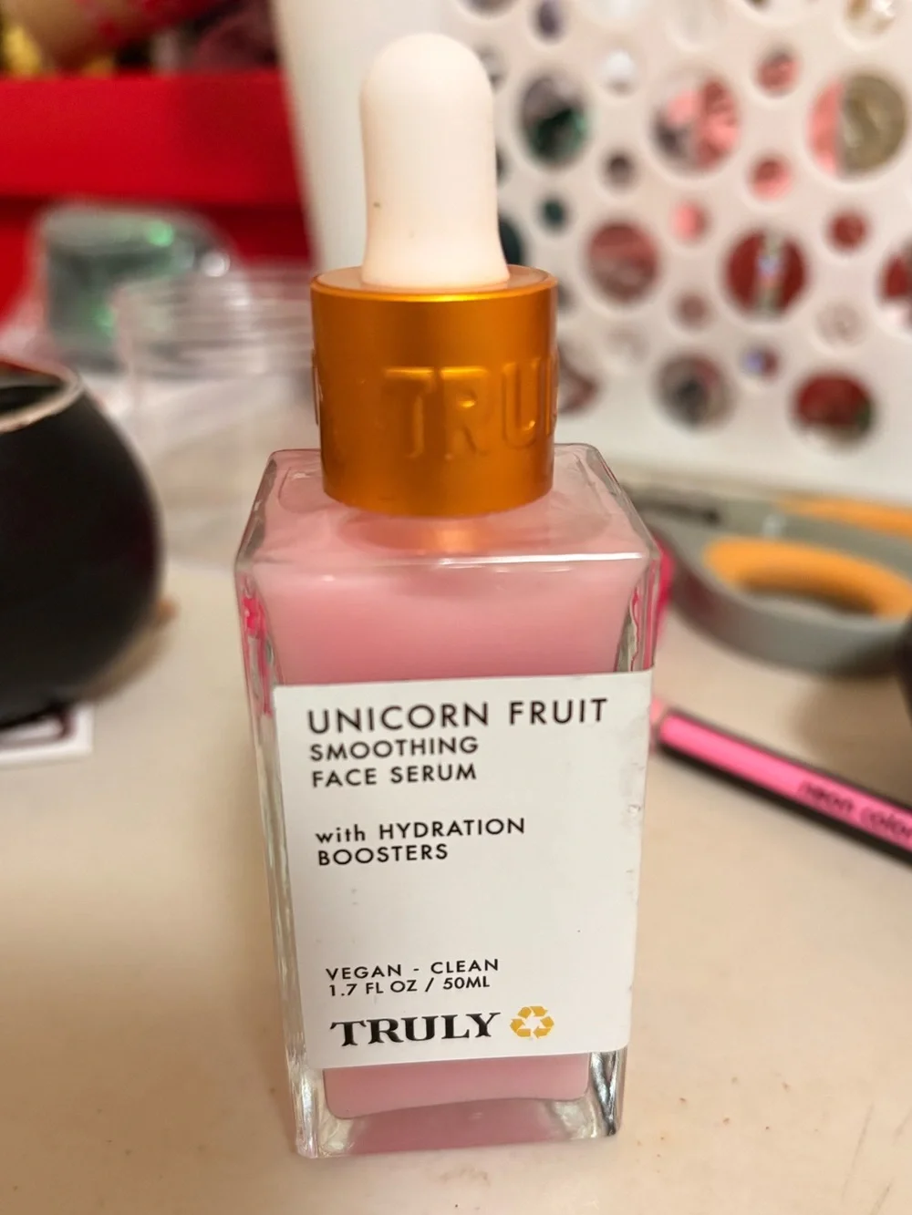 TRULY Unicorn Fruit Smoothing Face Serum - Pink with Gold Dropper